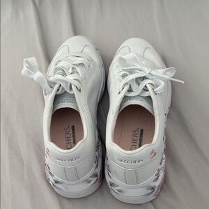 Skechers White Sneakers with Floral Design